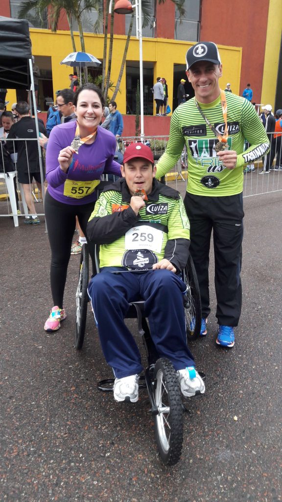 largar correndo e chegar correndo