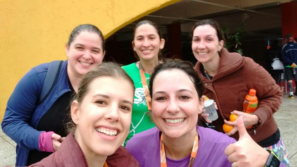 largar correndo e chegar correndo