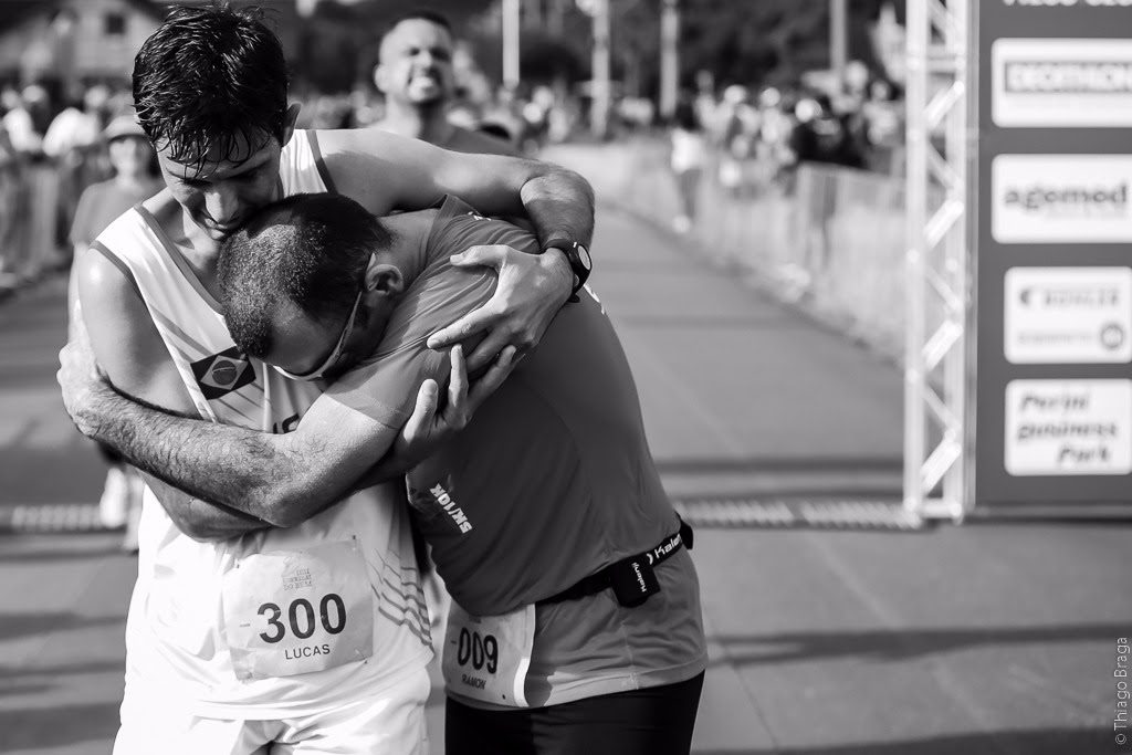 Prova sempre especial. Aqui a chegada do amigo Ramon que estava afastado das pistas.