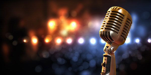 Mulher na Pista se arrisca no palco na Voz do Bovary