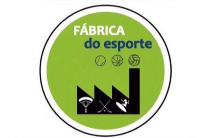 Fábrica do Esporte: ouça a participação da Carol Spricigo na Rádio Guarujá