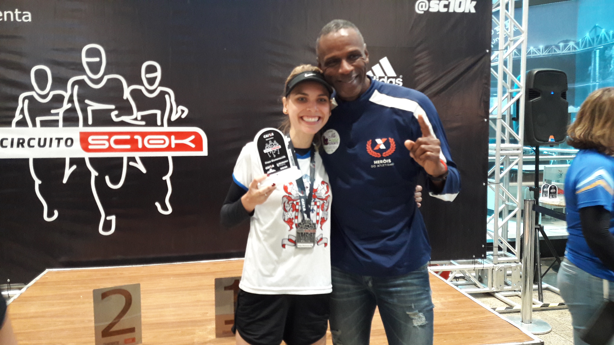 Amanda Dognini, leitora na pista