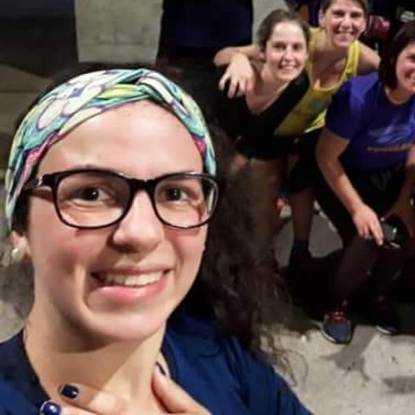 Conheça a professora do SESC, Kathia Ferreira que coordena o grupo de corrida “Feras km”