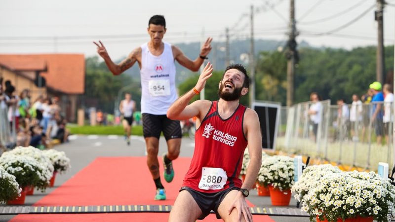 Circuito Corridas do Bem envolve mais de 1,5 mil corredores em Joinville