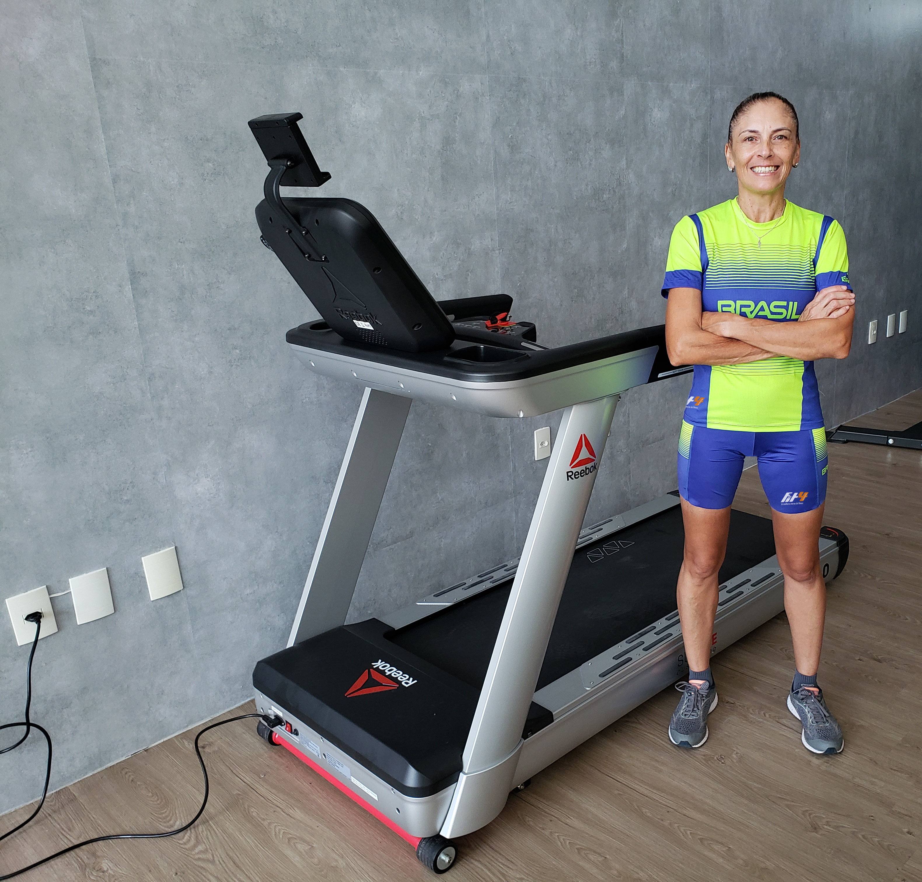 Diário de bordo – Débora Simas e a tentativa da quebra de recorde mundial de corrida em esteira por 7 dias