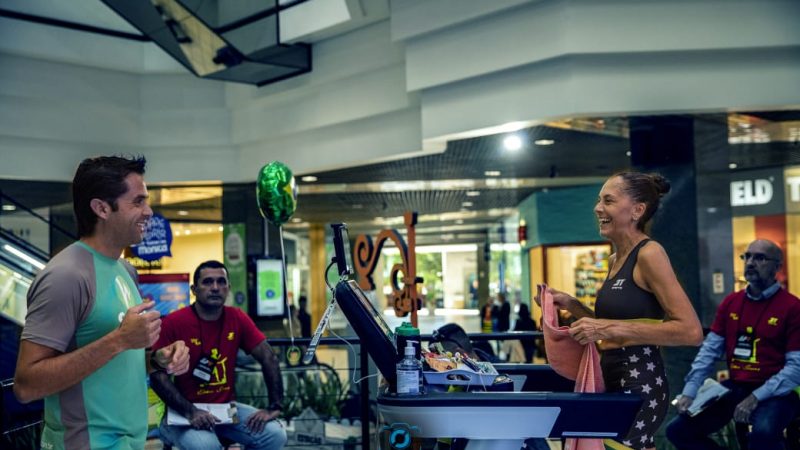 Diário de bordo – Débora Simas e a tentativa da quebra de recorde mundial de corrida em esteira por 7 dias