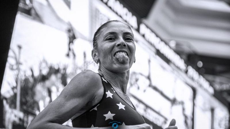 Catarinense tenta quebrar recorde mundial de corrida em esteira