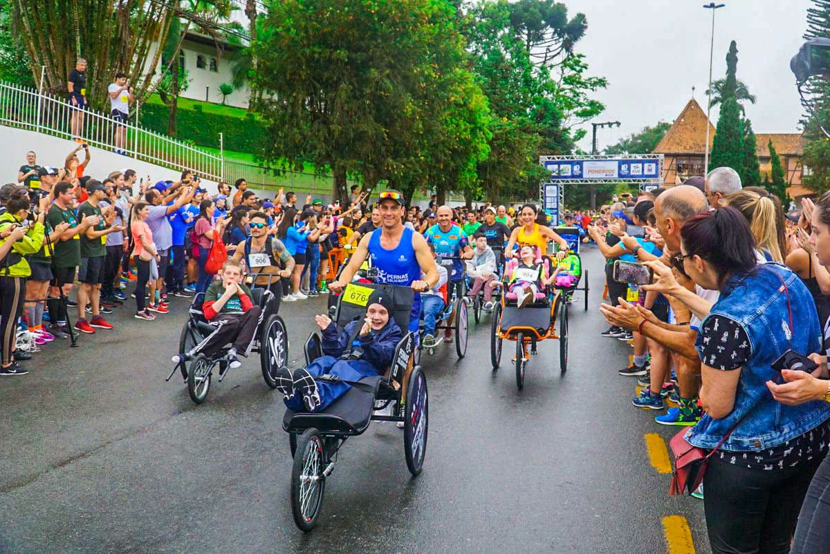 Pernas Solidárias levará 60 triciclos para a Corrida da Unimed em Joinville