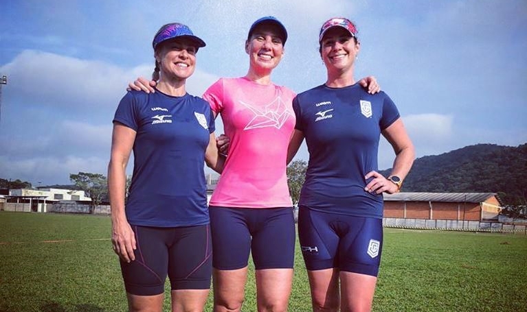 Conheça as histórias das triatletas que formam as “Tri Girls”