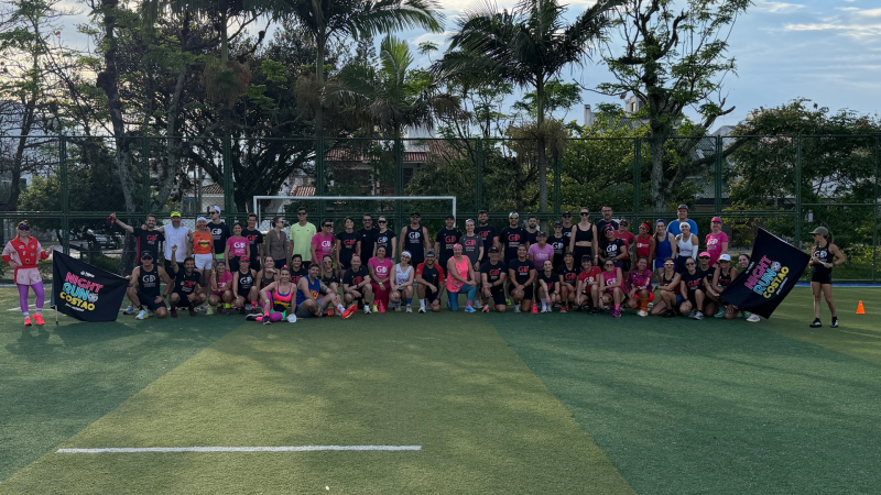 Blitz Night Run Costão reúne corredores para treinão das antigas